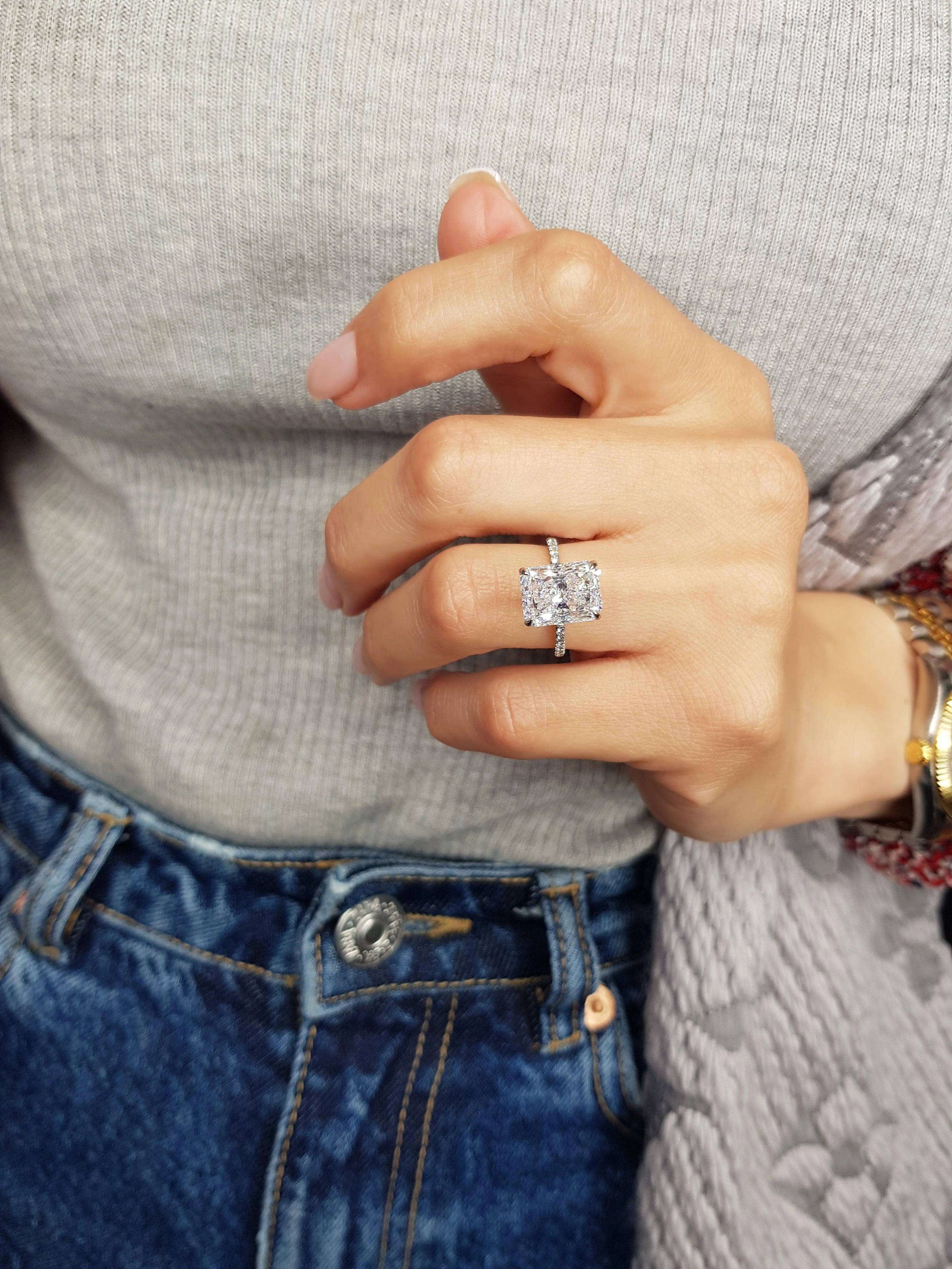 4.55 Carats Radiant Cut Micropaved Side Stones Hidden Halo Diamond Engagement Ring - Image 2