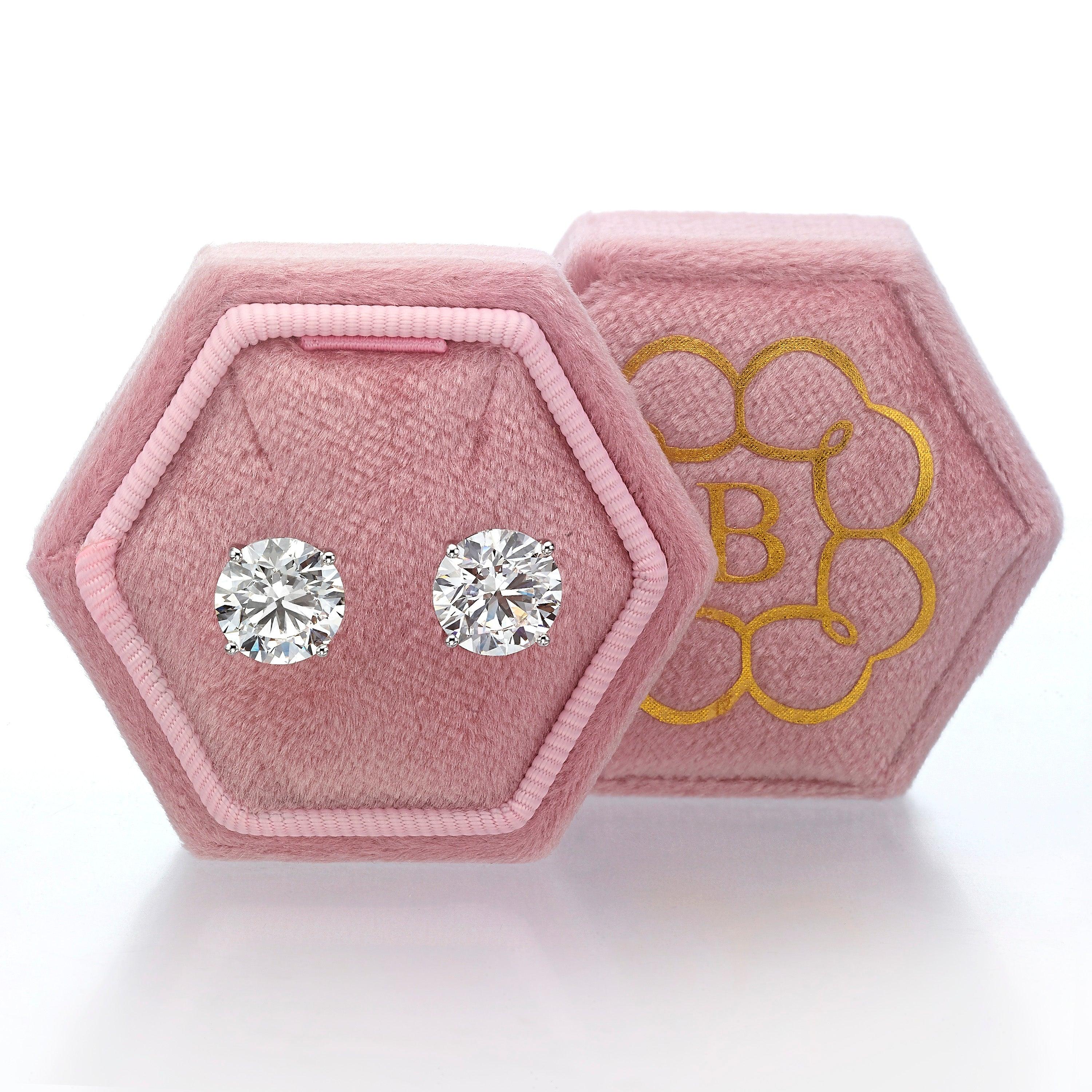 4 ct Lab Grown Round Brilliant Cut Diamond Stud Earrings - Image 3