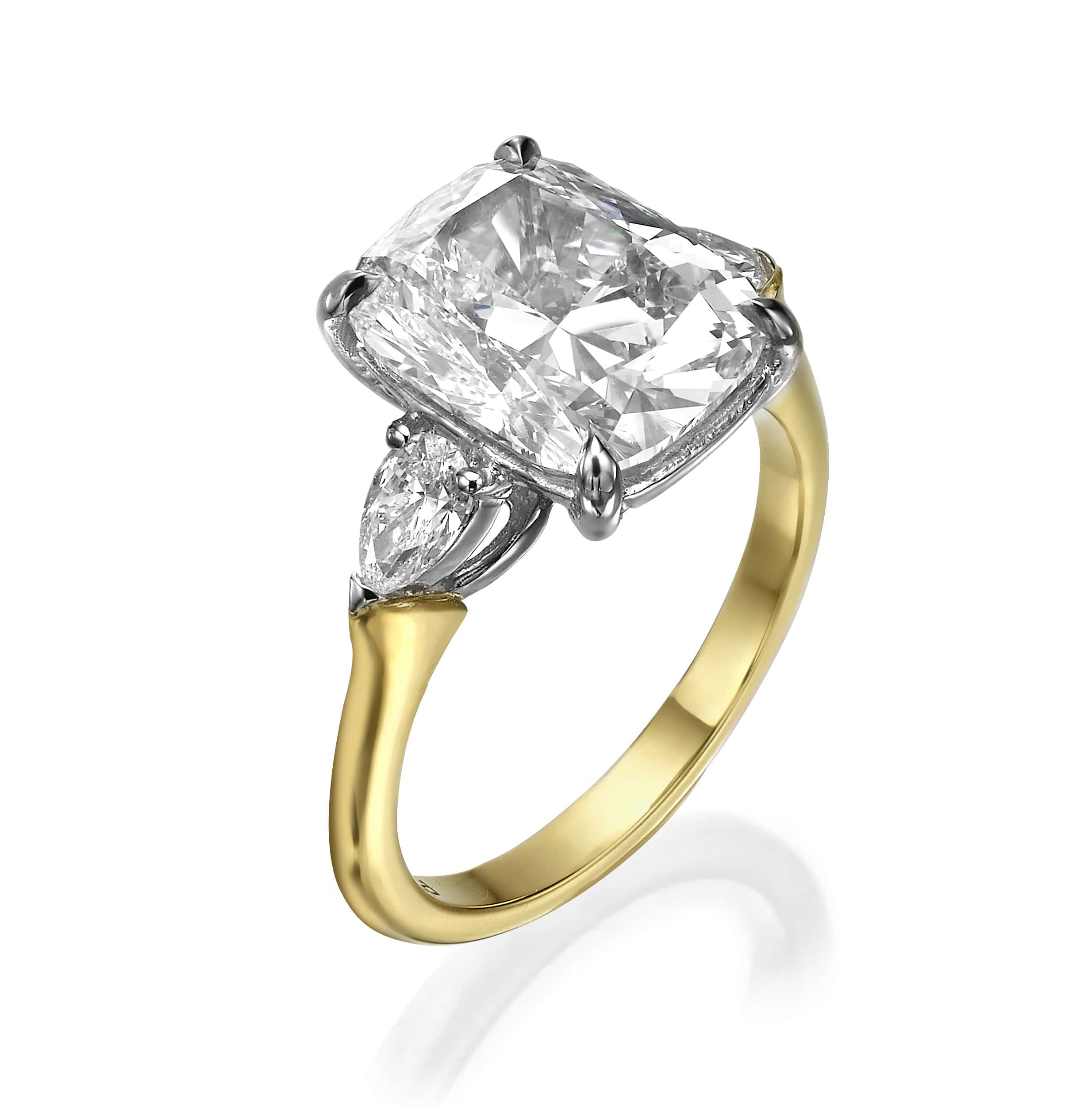 5.41 Carats Lab Grown Elongated Cushion Cut with Pear shaped Side Stones Diamond Engagement Ring - Image 2