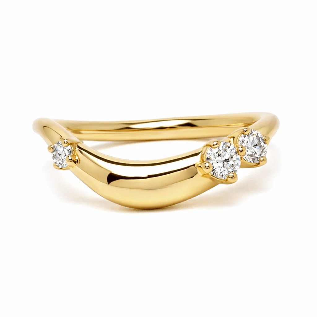 The Sculpted Curve Diamond Band in 14K Yellow Gold